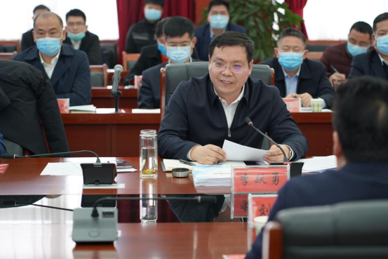 20220215定稿-駐馬店市人民政府與河南投資集團簽署戰(zhàn)略合作協(xié)議新聞稿250.png 20220215定稿-駐馬店市人民政府與河南投資集團簽署戰(zhàn)略合作協(xié)議新聞稿250.png